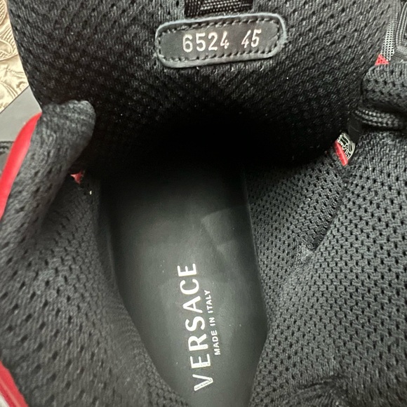 Authentic Versace Men’s shoes size 45. Made in Italy. Never worn - Picture 4 of 8